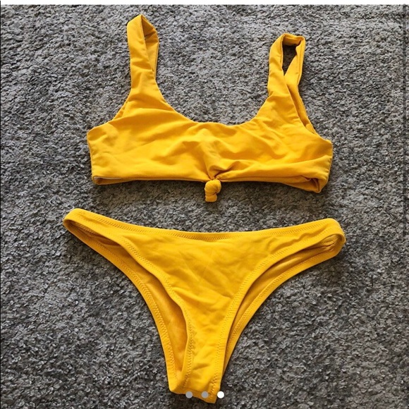 Zaful bikini size medium NEVER WORN. BRAND NEW - Picture 1 of 3